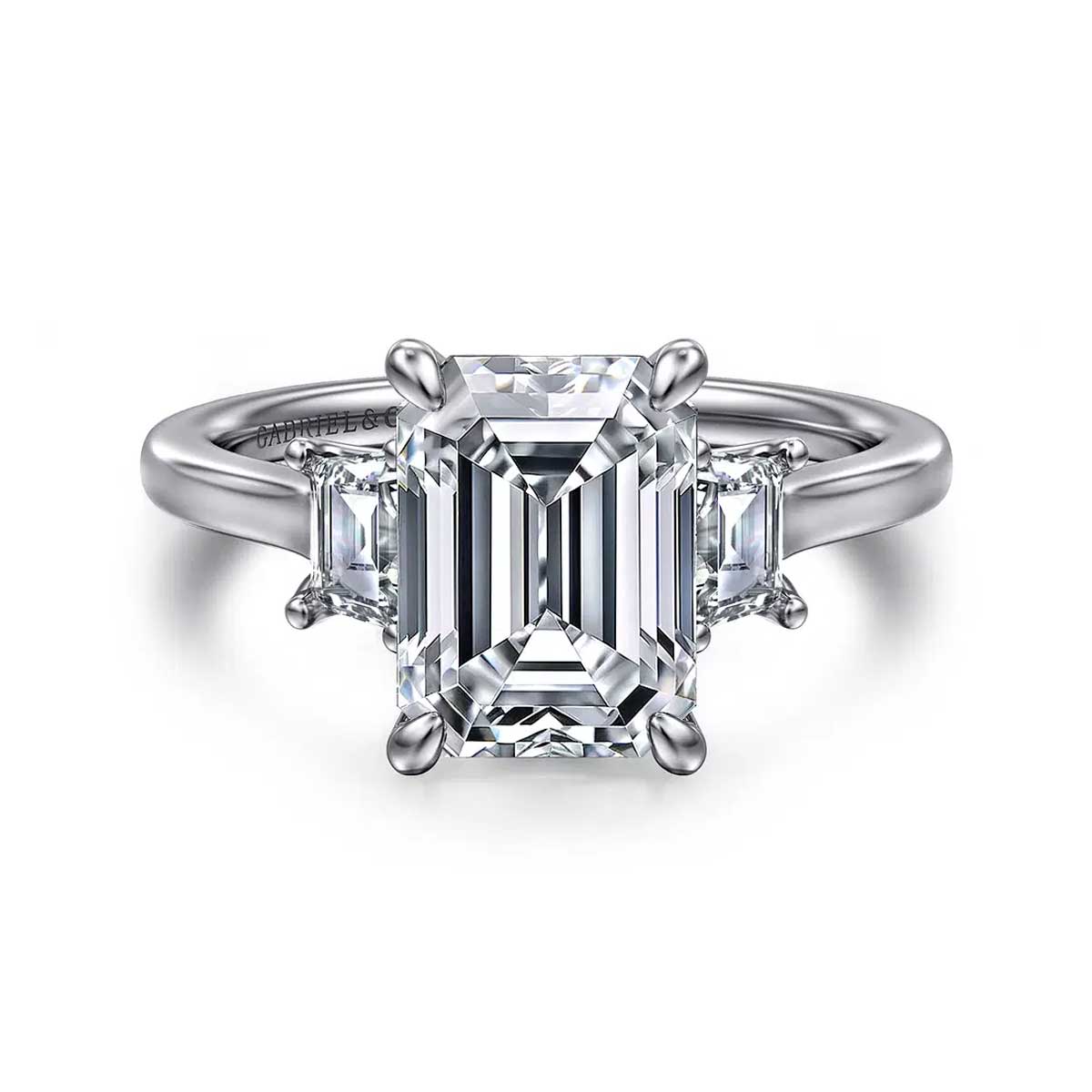 Nigela 3-Stone Engagement Ring Setting