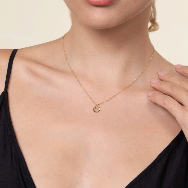 Bujukan Beaded White Sapphire Cirle Pendant Necklace