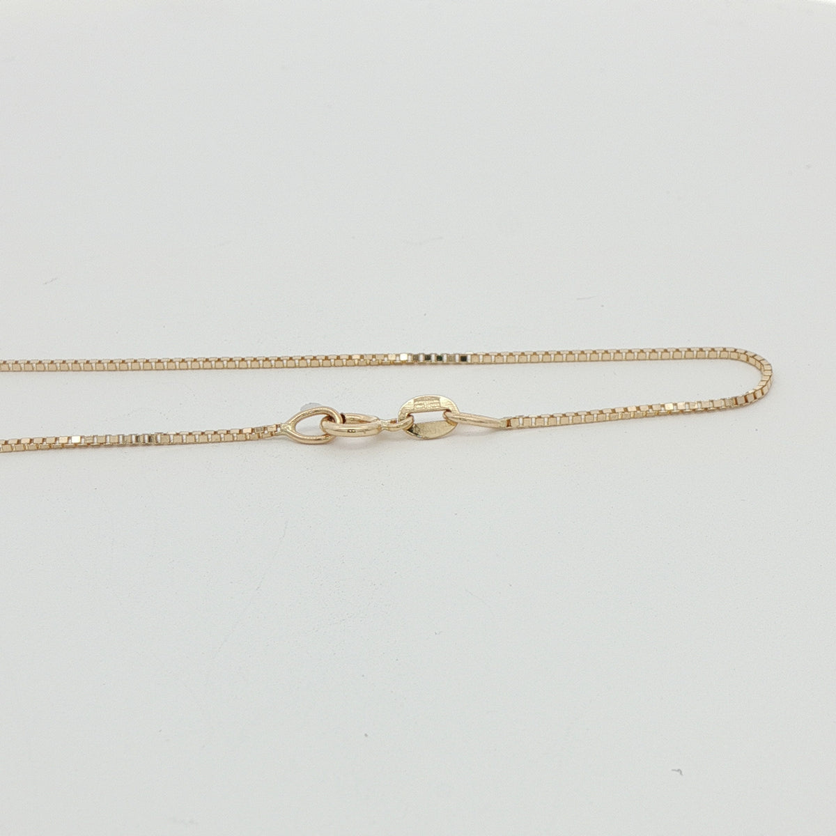 PrecMet (NoStns) Chains and Necklace