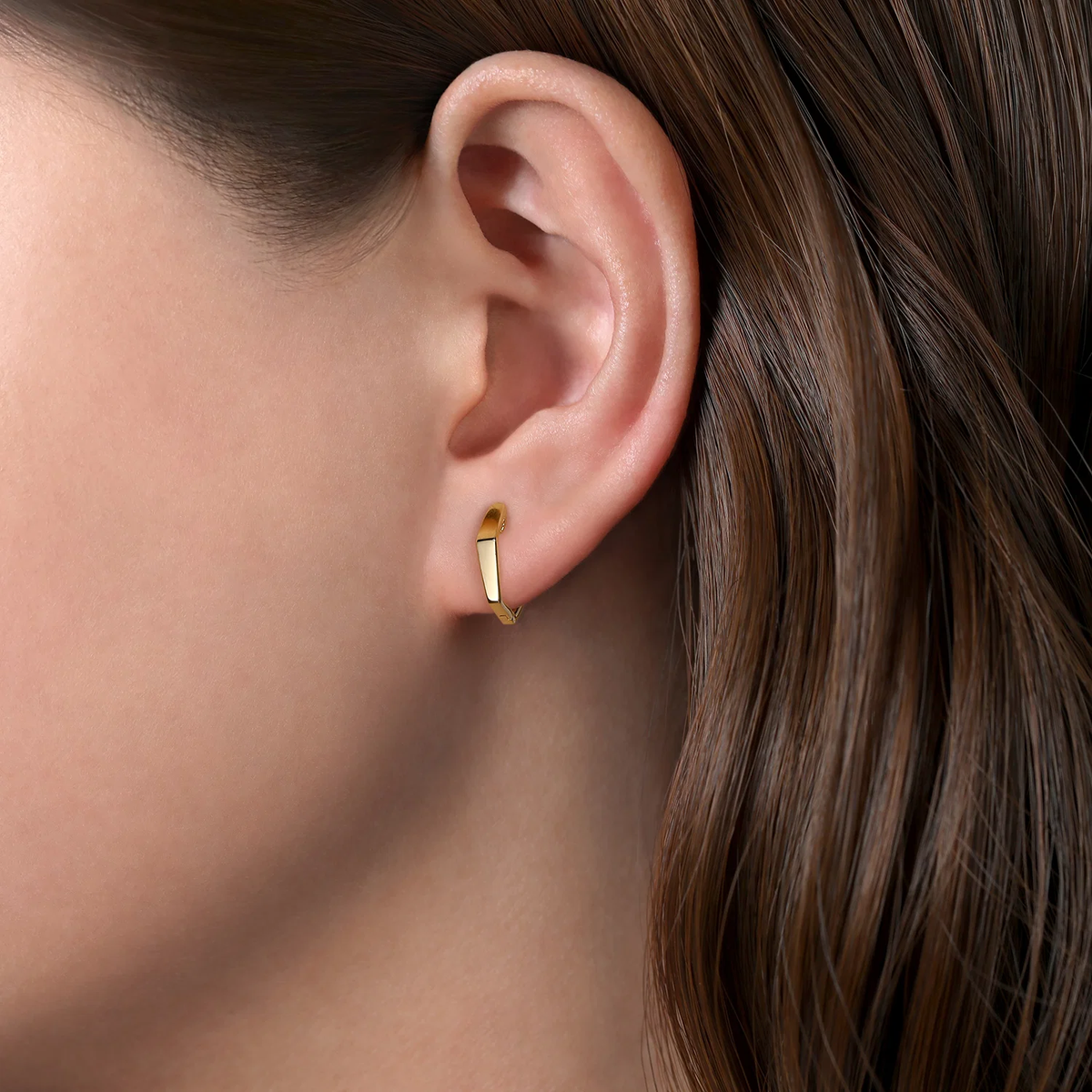 14K Yellow Gold Geometric Huggie Hoop Earrings