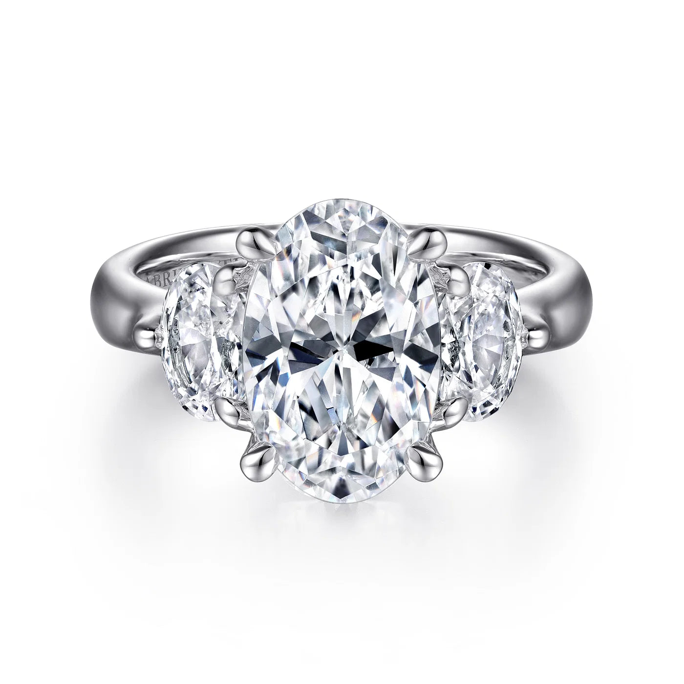 Laynie Oval Three-Stone Diamond Engagement Ring in 18k Gold