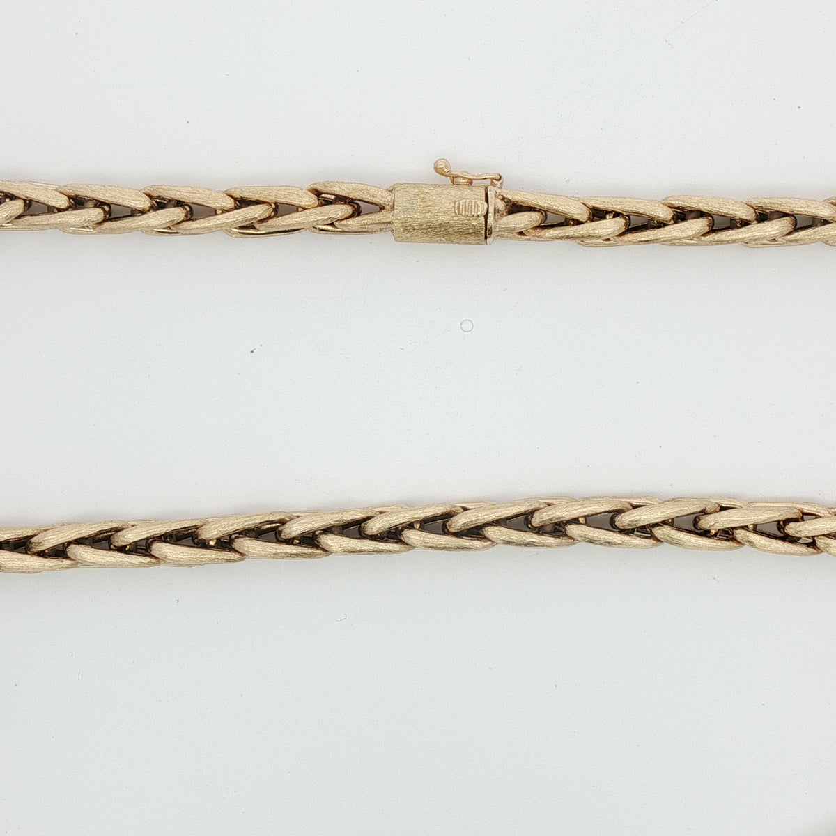 PrecMet (NoStns) Chains and Necklace