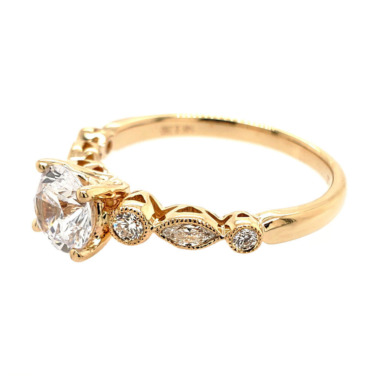 Vintage-Inspired Engagement Ring Setting in Yellow Gold