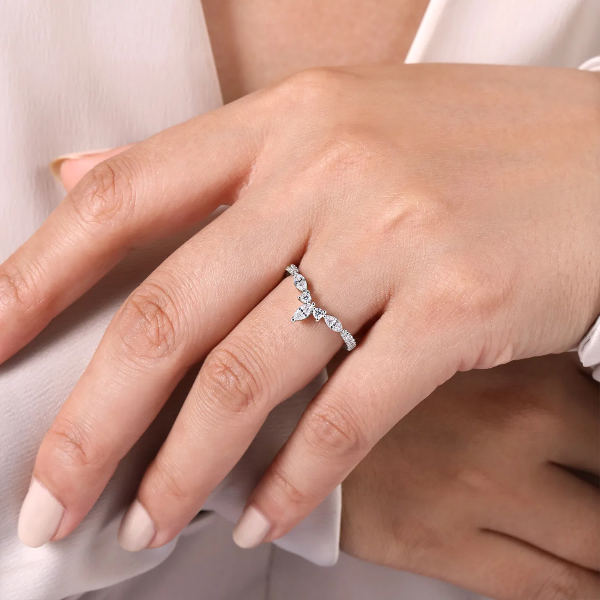 Marquise Diamond Tiara Contour Wedding Band