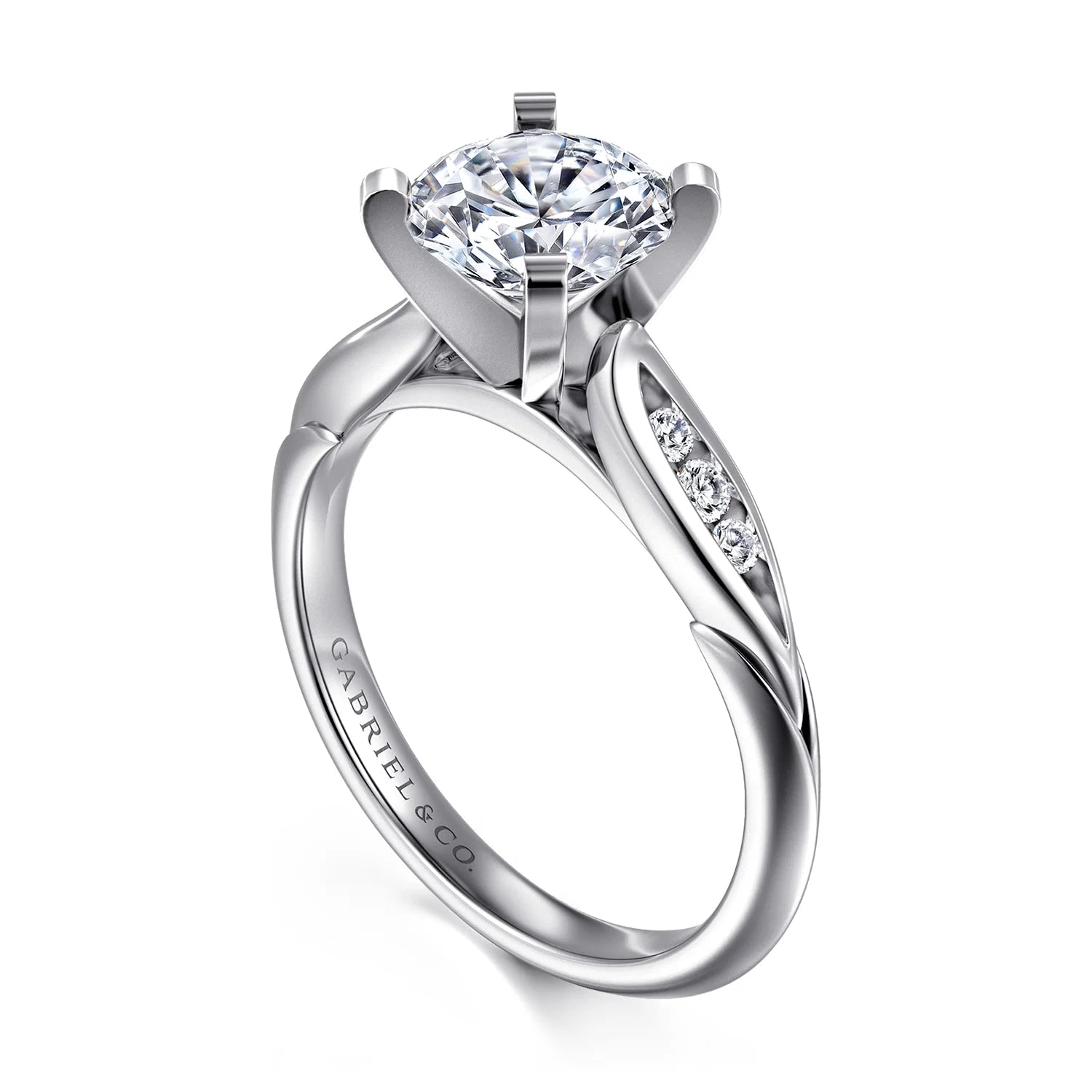 Quinn Round Diamond Engagement Ring Setting with Side Diamonds